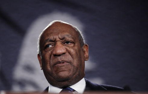 Bill Cosby rape allegations latest news: Cosby says black journalists should be 'neutral' when covering accusations