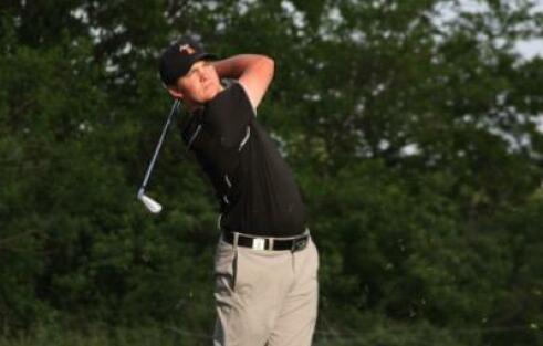 Young pro golfer looks to give God glory in wins & losses