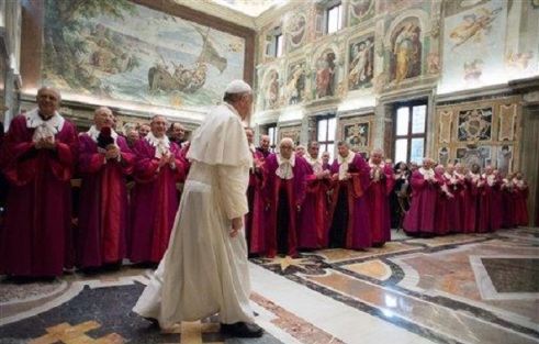 Pope Francis Calls 21 Egypt Coptic Christians Beheaded by ISIS 'Martyrs'