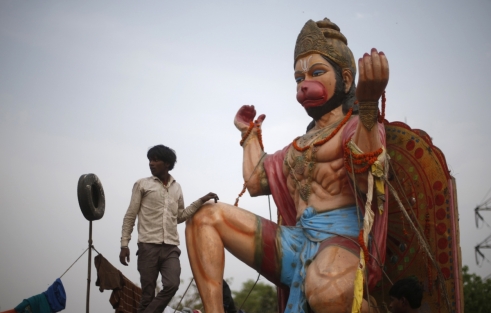 Satanists want statue of Devil in Arkansas; Hindus want one for monkey god